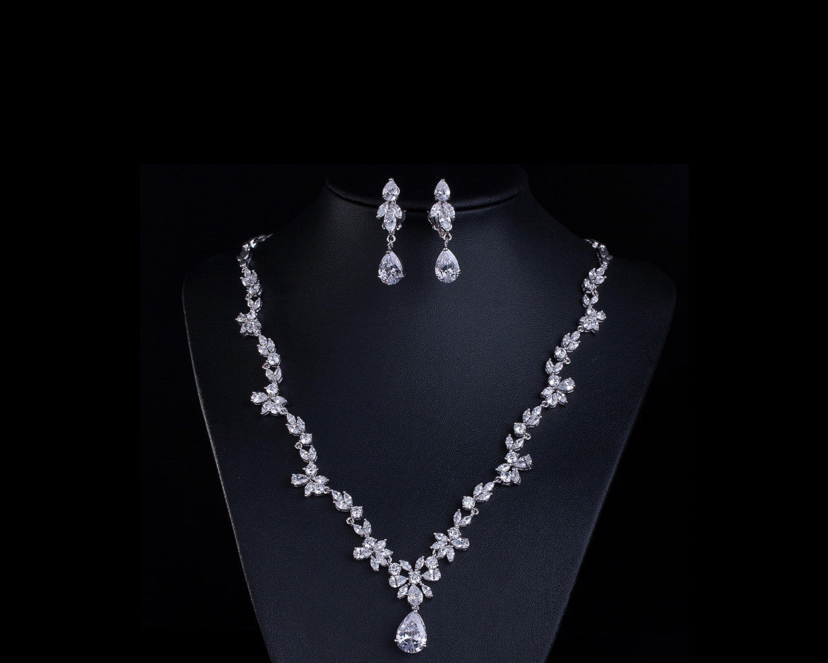 Large Pear Cut Floral C Diamond Necklace & Earrings Bridal Set