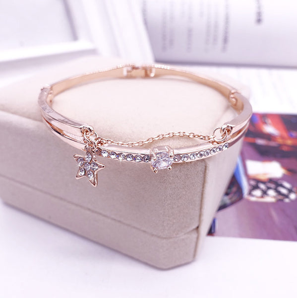 Rose Gold Star Dangle Pavé Round CZ Diamond Bangle Bracelet